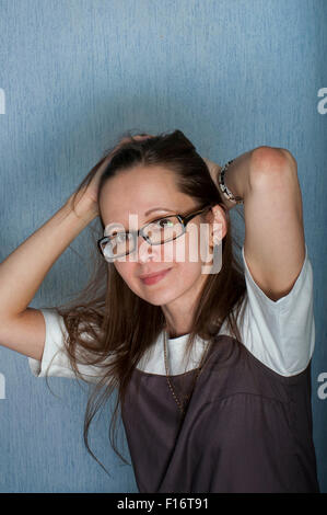 Frau Haar reparieren Stockfoto