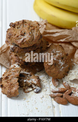 Hausgemachte gesunde Hafer und Mandelgebäck Stockfoto