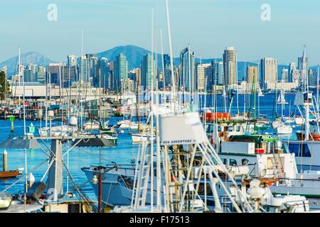 San Diego Bay. San Diego North Bay Marina und die Skyline der Stadt. Kalifornien, USA. Stockfoto