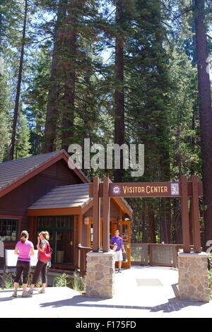 Das Besucherzentrum im Calaveras große Bäume State Park in der Nähe von Arnold, Kalifornien. Stockfoto