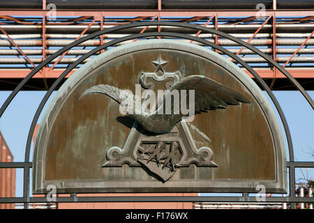 Ein Logo Zeichen außerhalb der Hauptsitz der Anheuser-Busch Companies, Inc., St. Louis, Missouri am 16. August 2015. Stockfoto