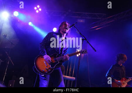 Leeds, Yorkshire UK. 28. August 2015. Wir sind The Ocean führen live auf die Festspielbühne Republik bei Leeds Festival 2015 Credit: Simon Newbury/Alamy Live News Stockfoto