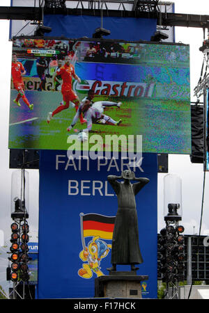 Impressionen - Fanmeile ein der Straße des 17. Juni. Juni Beim Spiel Niederlande Gegen Mexiko, 29, Juni 2014, Berlin. Stockfoto