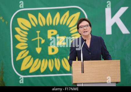 Tczew, Polen 29. August 2015 der polnische Premierminister Ewa Kopacz besucht Tczew um das jährliche Fest der polnischen Allotment Garden Association teilzunehmen. Kopacz sprach während des Festes, und traf sich mit Vereinsmitgliedern. Bildnachweis: Michal Fludra/Alamy Live-Nachrichten Stockfoto