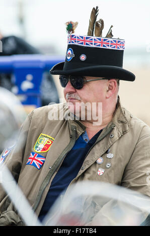 Brighton, England, Vereinigtes Königreich. 29. August 2015. Tag 2 der Brighton modernistischen und 60 s Weekender. Horden von Fahrer sind auf Brighton Seafront, zeigen Sie ihre maßgeschneiderte Roller während der Wochenende und Feiertagen eingetroffen. Das Event läuft vom 28. bis 30. August 2015. Bildnachweis: Francesca Moore/Alamy Live-Nachrichten Stockfoto