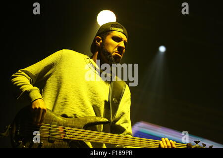 Leeds, Yorkshire UK. 29. August 2015. Limp Bizkit live auf der NME-Bühne beim Leeds Festival 2015 Kreditkarte durchführen: Simon Newbury/Alamy Live News Stockfoto