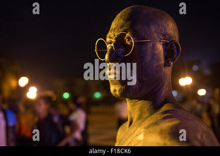 Santo Domingo, Dominikanische Republik. 29. August 2015. Ein Künstler nimmt Teil an der 6. International lebenden Statuen Festival am Platz von Spanien in Colonial von Santo Domingo, Dominikanische Republik, am 29. August 2015. © Fran Afonso/Xinhua/Alamy Live-Nachrichten Stockfoto