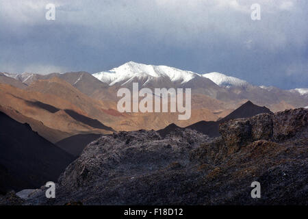 Ansichten von Schnee bedeckt Berge Tadschikistan Himalaya Kollektion Stockfoto