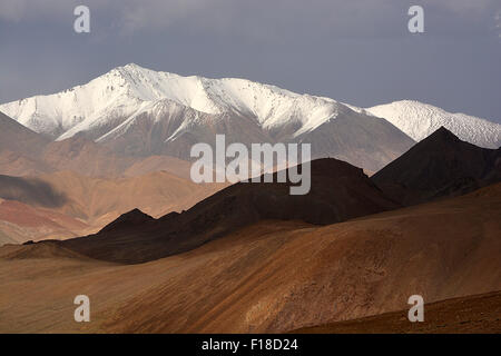 Ansichten von Schnee bedeckt Berge Tadschikistan Himalaya Kollektion Stockfoto