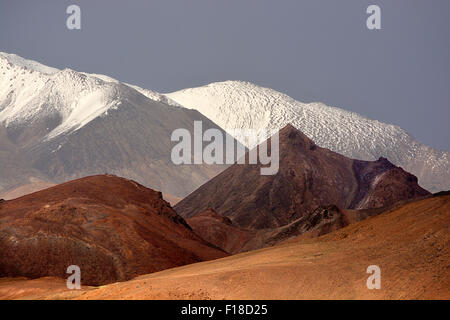 Ansichten von Schnee bedeckt Berge Tadschikistan Himalaya Kollektion Stockfoto