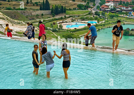 Pamukkale Travertin Pools in der Nähe von Denizli, Türkei Stockfoto