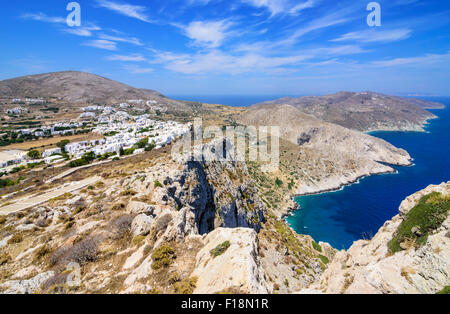 Cliff top Chora, Folegandros, Kykladen, Griechenland Stockfoto