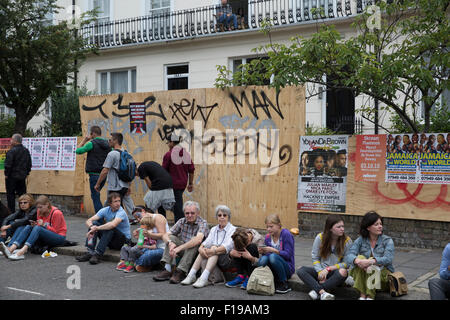 Notting Hill, UK. 30. August 2015. Häuser sind als Vorsichtsmaßnahme während dem Notting Hill Carnival vernagelt. Bildnachweis: Keith Larby/Alamy Live-Nachrichten Stockfoto