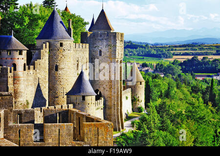 Carcassonne - mittelalterliche Burg in Frankreich, beliebte touristische Attraktion Stockfoto