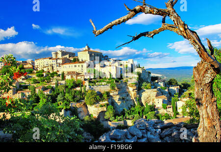 Gordes - eines der schönsten Dörfer Frankreichs (Provence) Stockfoto