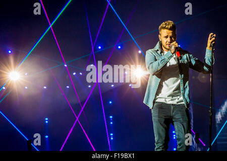 Detroit, Michigan, USA. 29. August 2015. LIAM PAYNE von ONE DIRECTION, die Durchführung auf der '' On The Road wieder Tour'' an seinem Geburtstag im Ford Field in Detroit, MI am 29. August 2015 © Marc Nader/ZUMA Draht/Alamy Live News Stockfoto