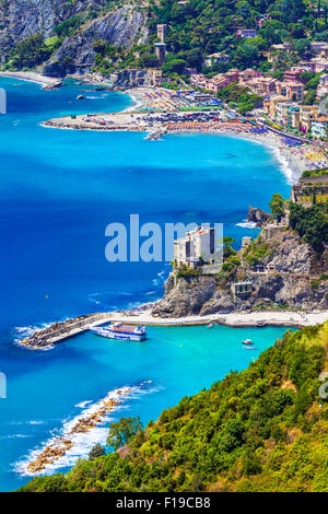 schöne Monterosso al Mare - berühmten "Cinqueterre" in Ligurien. Italien Stockfoto