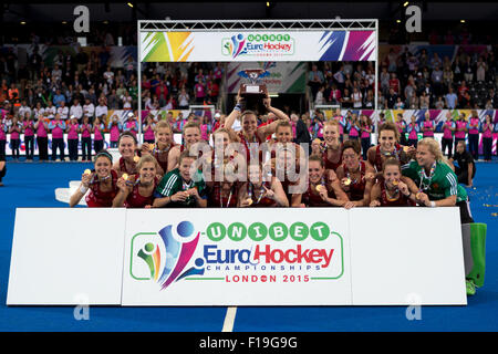 Lee Valley, London, UK. 30. August 2015. England feiert die Unibet Rollstuhlbasketball Meisterschaften Frauen Finale England / Niederlande zu gewinnen. Bildnachweis: Simon Balson/Alamy Live-Nachrichten Stockfoto