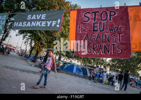 Belgrad, Serbien. 29. August 2015. Provisorische Lager in Belgrad Bristol Park. Serbien ist eines der wichtigsten Rastplätze für syrische, irakischen und afghanischen Flüchtlinge, die versuchen, Nordeuropa zu erreichen. Stockfoto