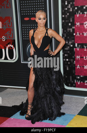 Los Angeles, Kalifornien, USA. 30. August 2015. Rita Ora besucht die 2015 MTV Video Music Awards Ankünfte im Microsoft-Theater in Los Angeles, Kalifornien am 30. August 2015 statt. 2015-Credit: D. Long/Globe Fotos/ZUMA Draht/Alamy Live-Nachrichten Stockfoto