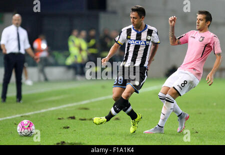 Udine, Italien. 30. August 2015. während die italienische Serie A Fußballspiel zwischen Udinese Calcio V Palermo am 30. August 2015 im Friaul-Stadion in Udine, Italien. Bildnachweis: Andrea Spinelli/Alamy Live-Nachrichten Stockfoto