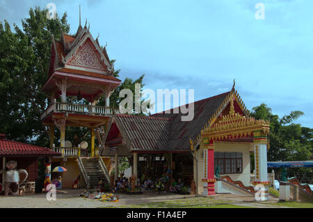 Provinz Loei, Thailand. 15. Oktober 2014. Alte buddhistische Tempel Wat Phon Chai, Amphoe Dan Sai, Provinz Loei, Thailand © Andrey Nekrassow/ZUMA Wire/ZUMAPRESS.com/Alamy Live-Nachrichten Stockfoto