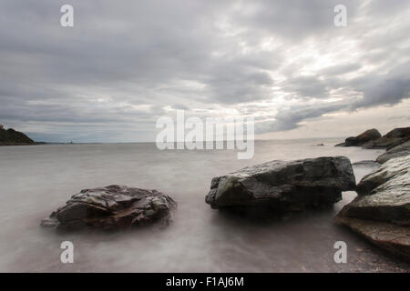 Ein Sonnenuntergang vom Strand bei Ladye Bay, Clevedon, Somerset. Stockfoto