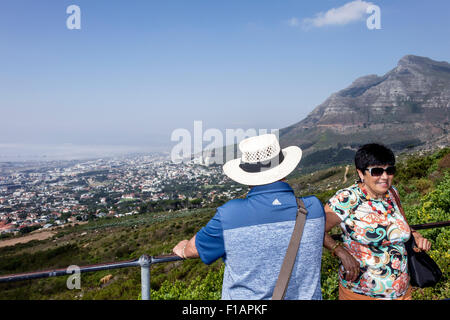Kapstadt Südafrika, Table Mountain National Park, Tafelberg Road, Seilbahn-Seilbahn-Seilbahn, Talstation, Panoramablick, Mann Männer männlich, Frau f Stockfoto