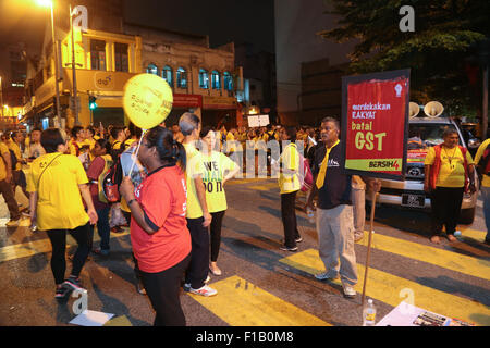 KUALA LUMPUR, MALAYSIA, 29. August 2015: malaysische holding Protest-Schilder an BERSIH Sammlung. Stockfoto