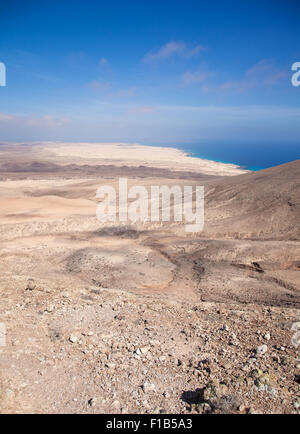 Fuerteventura, Blick Richtung Norden vom Montana Roja über Dünen von Corralejo Stockfoto