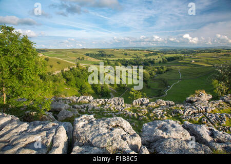 Ansicht von oben von Malham Cove Malhamdale Yorkshire Dales Stockfoto