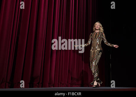 Catherine Elise Blanchett, australische Schauspielerin im Berlinale Palast für Schlussapplaus Stockfoto