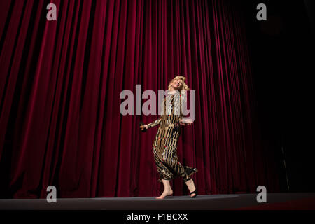 Catherine Elise Blanchett, australische Schauspielerin im Berlinale Palast für Schlussapplaus Stockfoto