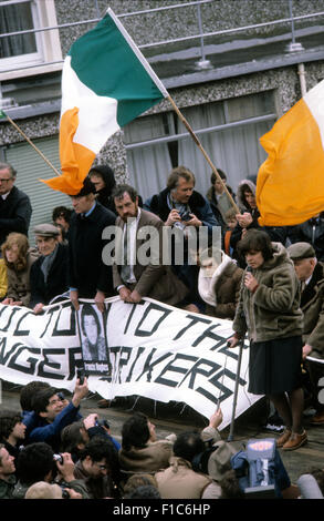 Nothern Ireland von 1981. Bernadette Devlin McAliskey, irischen sozialistischen und republikanischer Aktivist bei einer öffentlichen Versammlung in Randalstown dur Stockfoto