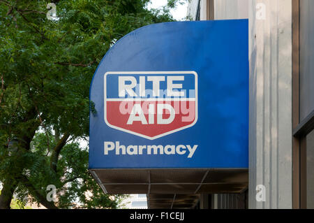 Ein Zeichen für die Drogeriekette Rite Aid in Amerika. Stockfoto