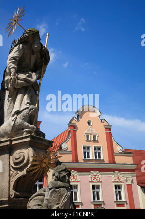 Marktplatz in Ladek Zdrój (Bad Landeck), Niederschlesien, Polen, Europa Stockfoto