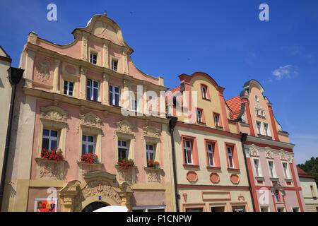 Häuser am Marktplatz (Rynek), Ladek Zdrój (Bad Landeck), Haeuser bin Marktplatz (Rynek), Niederschlesien, Polen, Europa Stockfoto