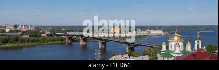 Panoramablick auf das Stadtbild von Nischni Nowgorod. Russland Stockfoto