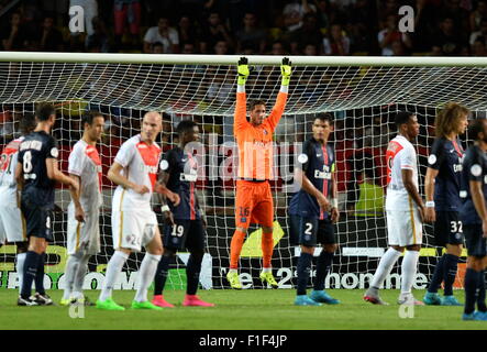 Monaco, Frankreich. 30. August 2015. Französischen Liga 1 Fußball. Monaco im Vergleich zu Paris Saint-Germain. Kevin Trapp (Psg) © Action Plus Sport/Alamy Live News Stockfoto