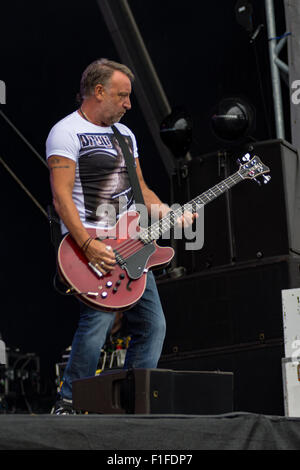 Peter Hook und das Licht Leben im siegreichen Festival 2015 Stockfoto