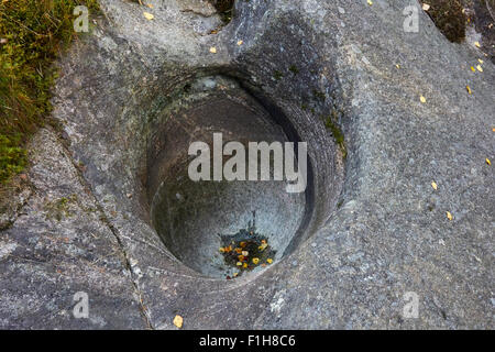 Schlagloch in Grundgestein, Askola Finnland Stockfoto