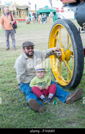 Tarrant Hinton, Blandford Form, UK. 2. September 2015.  Vater Ans sn Polnisch-Engine für die Graet Dorset Steam Fair. Bildnachweis: Paul Chambers/Alamy Live-Nachrichten Stockfoto