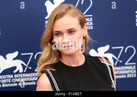 Venedig, Italien. 2. September 2015. Jury-Mitglied Diane Kruger bei einem Fototermin stellt für "Venezia 72 in der Jury" während der 72th jährlichen internationalen Filmfestspiele von Venedig, Venedig, Italien, 2. September 2015 Credit: Andrea Spinelli/Alamy Live News Stockfoto