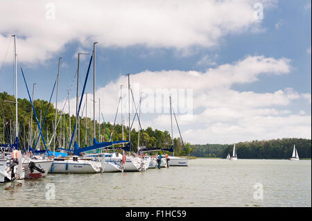 Auf See Yachten Hafen Stockfoto