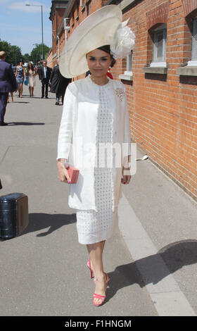 Berkshire, UK, 18. Juni 2015: Samantha Barks gesehen in Royal Ascot, Ladies Day in Berkshire Stockfoto