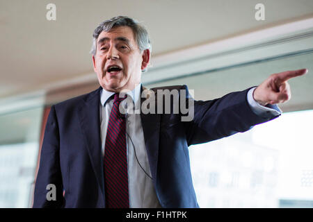 Gordon Brown hält eine Rede in der Royal Festival Hall im Zentrum von London. Stockfoto