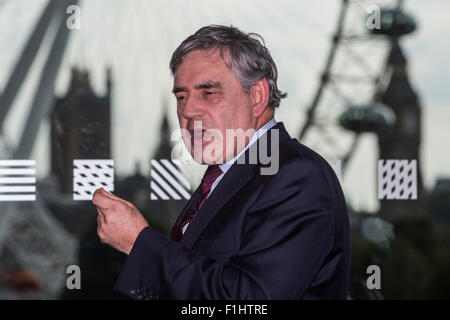 Gordon Brown hält eine Rede in der Royal Festival Hall im Zentrum von London. Stockfoto