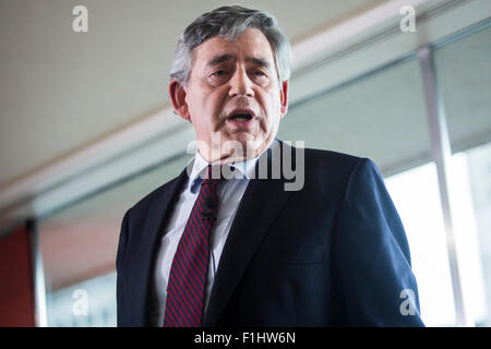 Gordon Brown hält eine Rede in der Royal Festival Hall im Zentrum von London. Stockfoto