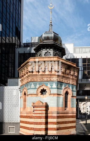 Das türkische Badehaus in Bishopsgate von Harold Elphick entworfen und von den Neville Brothers im Jahre 1895 eröffnet Stockfoto