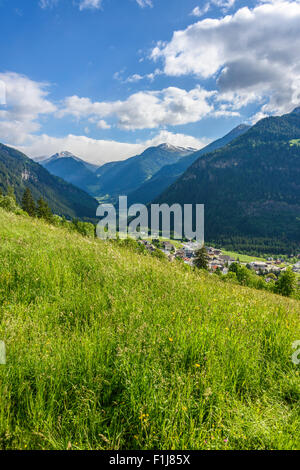 Aussicht von der Plockenpass zwischen Mortschach, Österreich und der italienischen Grenze Stockfoto